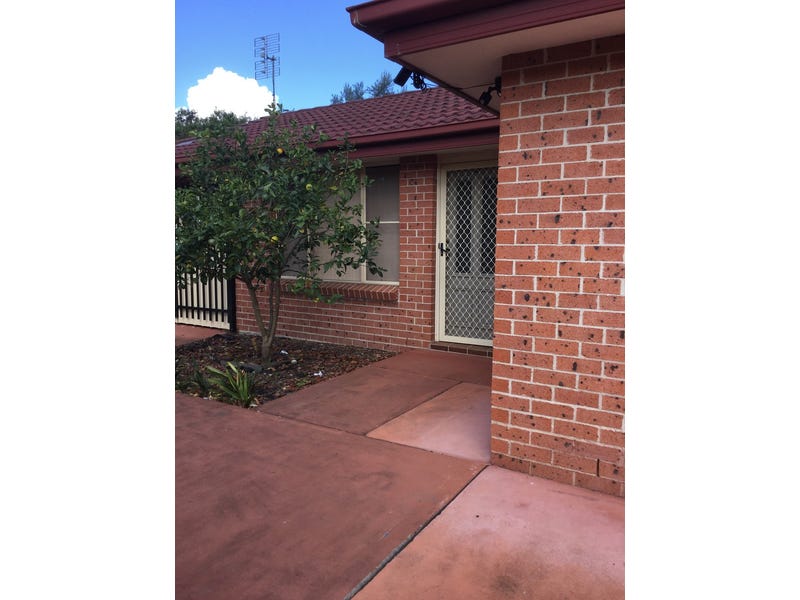 2/8 Leumeah Street, Sanctuary Point, NSW 2540