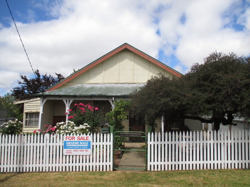 11 Queens Avenue, St Arnaud, Vic 3478 House for Sale