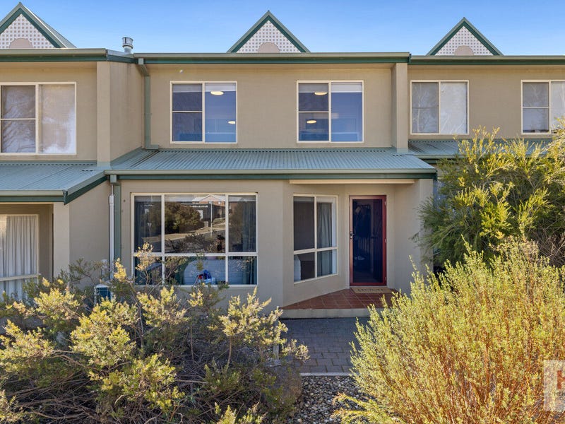 2/13 Reedys Cutting Road, Jindabyne, NSW 2627 Townhouse for Sale