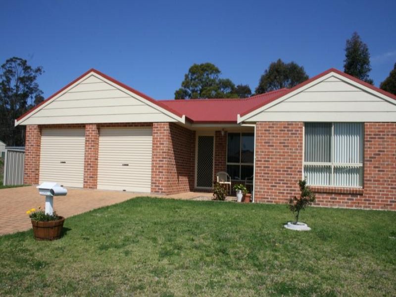 5 Denbigh Place, South Nowra, NSW 2541