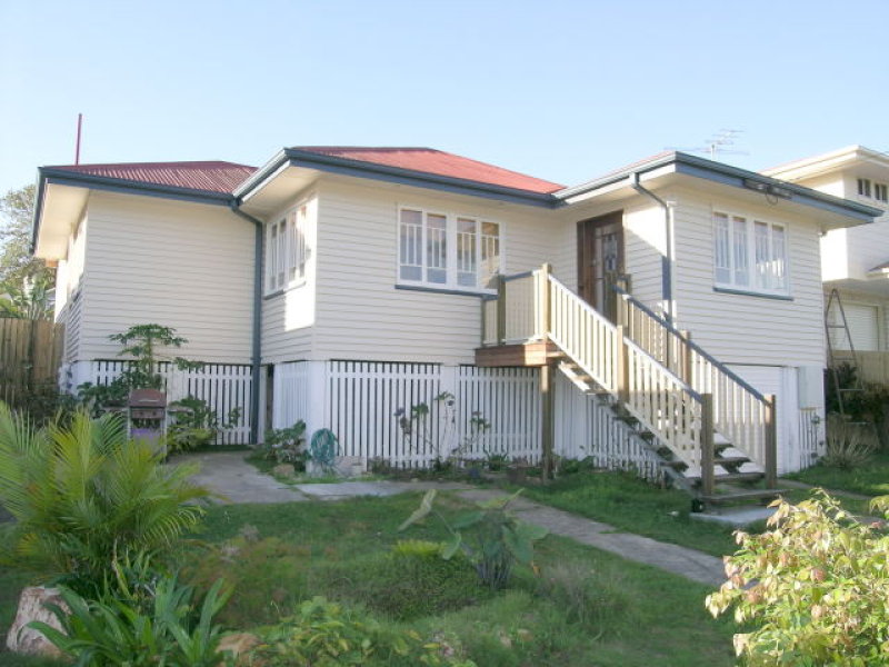 43 Connaught Street, Sandgate, Qld 4017 Property Details