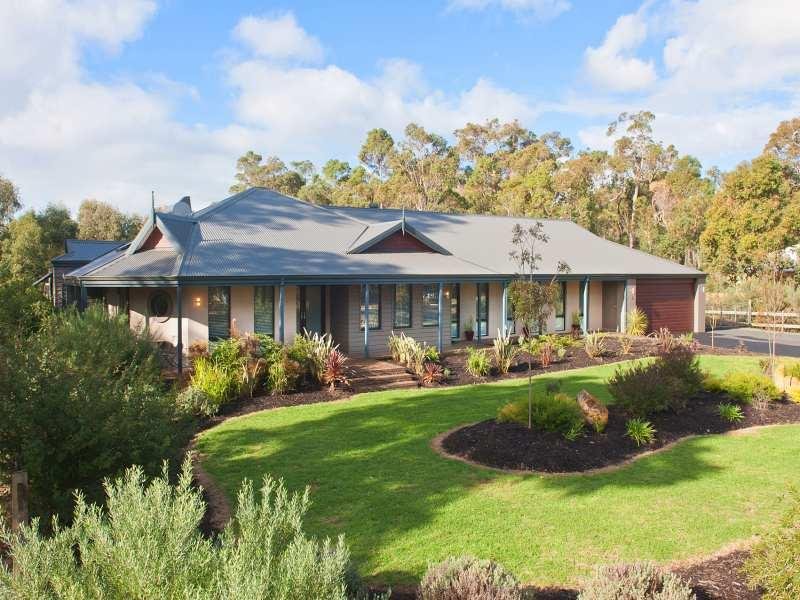 4 Honeytree Grove, Cowaramup, WA 6284 Property Details