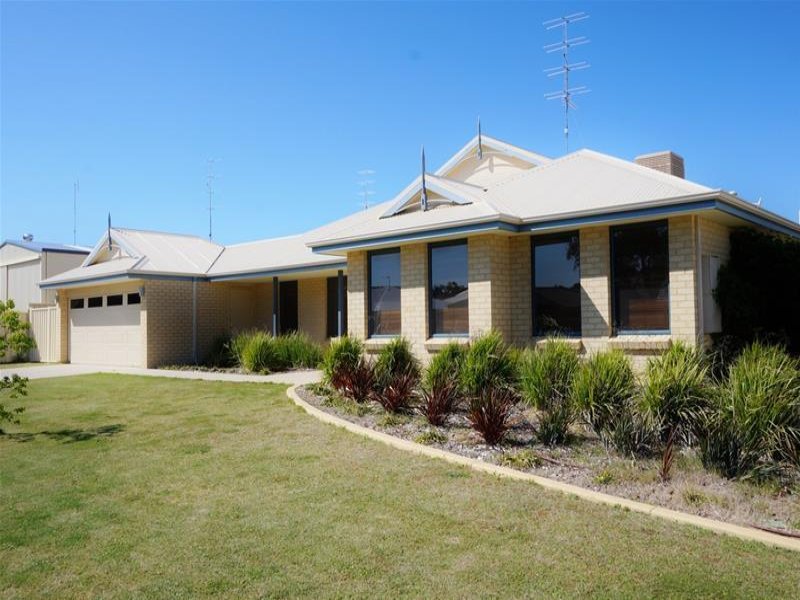15 Elliot Street, Waroona, WA 6215 Property Details