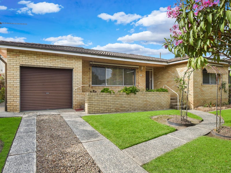 53 Day Street, Wyoming, NSW 2250 Property Details