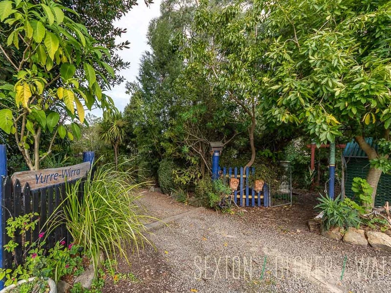 92 Swamp Road, Uraidla, SA 5142