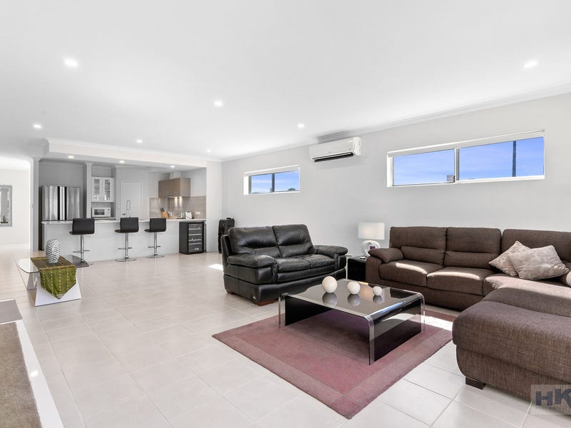 1 Elmina Avenue, Ellenbrook, WA 6069 Property Details