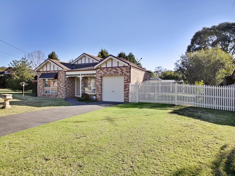 14 Winpara Close, Tahmoor, NSW 2573 Property Details