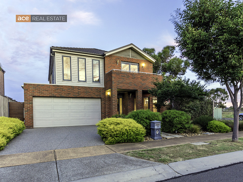 15 Blue Wren Drive, Williams Landing, VIC 3027