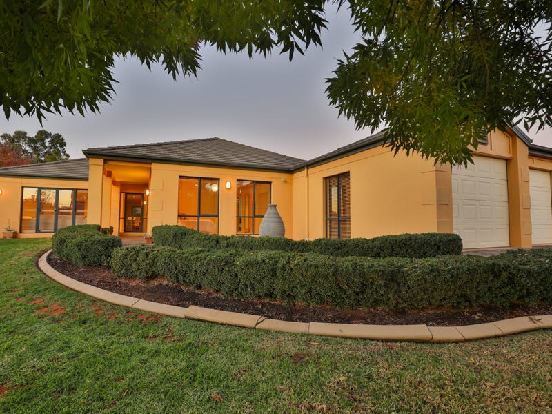 15 Cambridge Terrace, Mildura, Vic 3500 Property Details