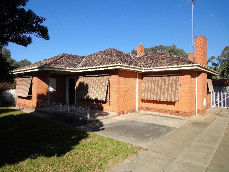 35 Perry Street, Wangaratta, Vic 3677 Property Details