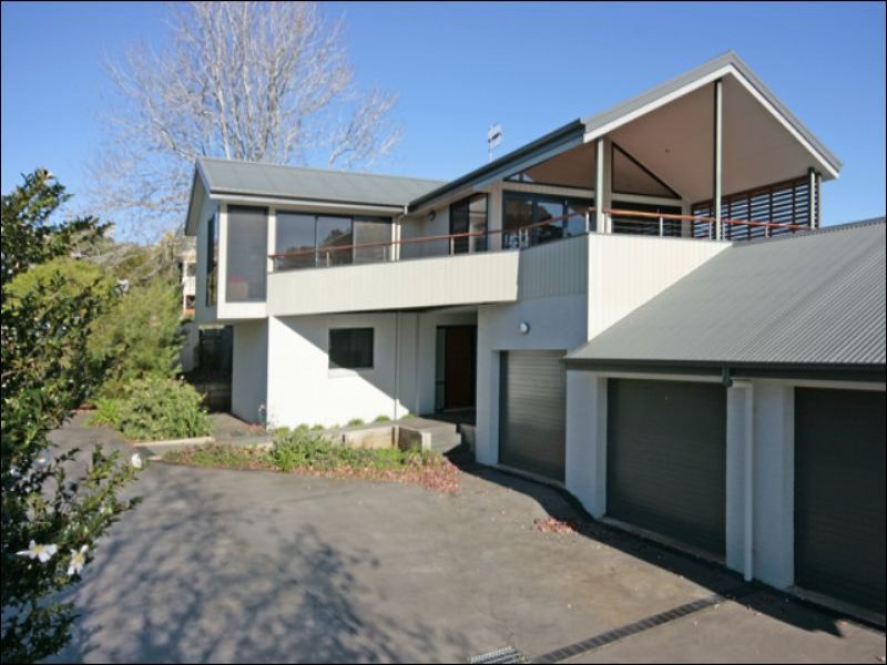 2/76 Seaview Street, Mollymook, NSW 2539 Property Details