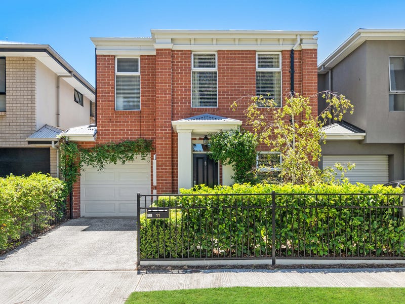 11 Sutherland Street, Park Holme, SA