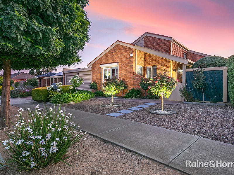 42A Muirfield Drive, Sunbury, Vic 3429 Property Details