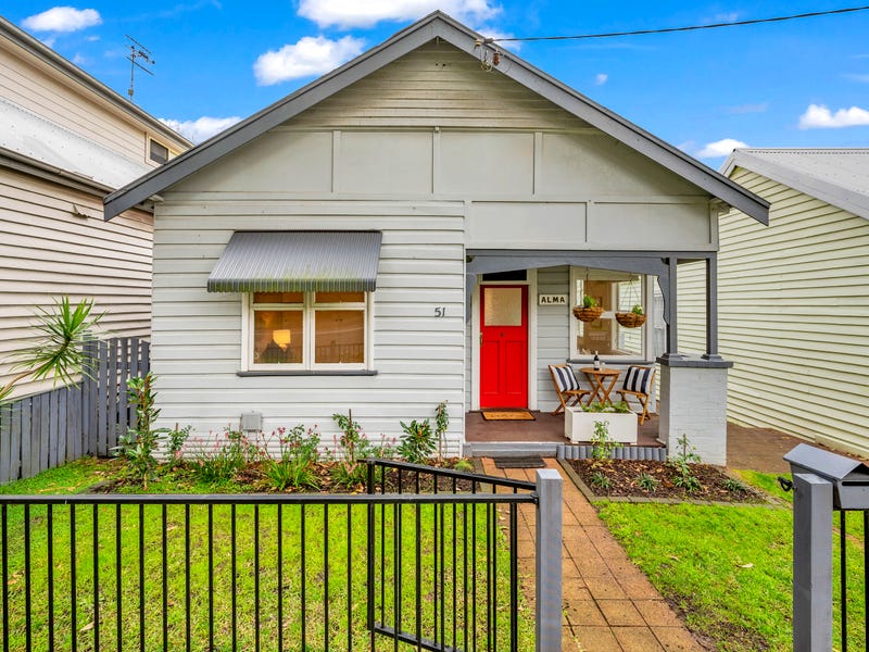 51 Woodstock Street, Mayfield, NSW 2304