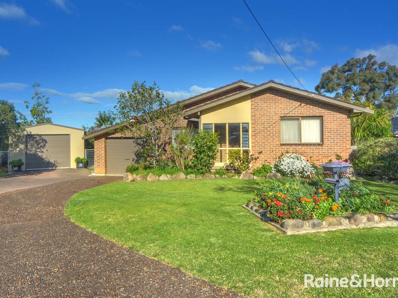 4 Bromley Close, West Nowra, NSW 2541
