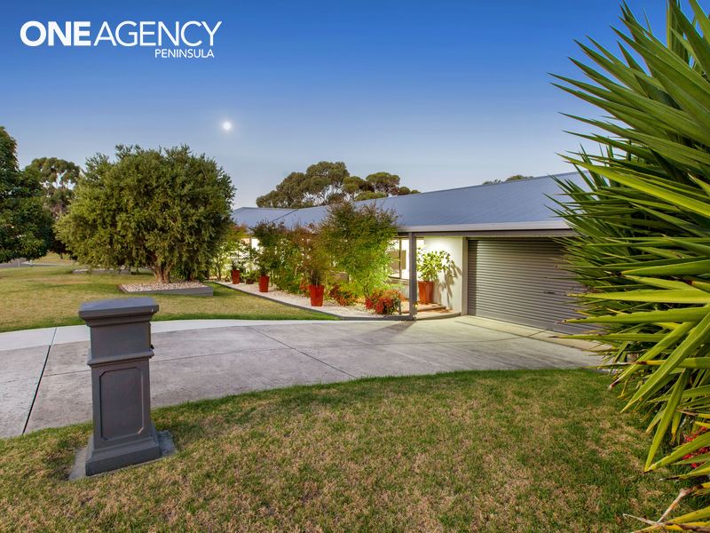 4 Jacaranda Crescent, Mornington, Vic 3931 Property Details