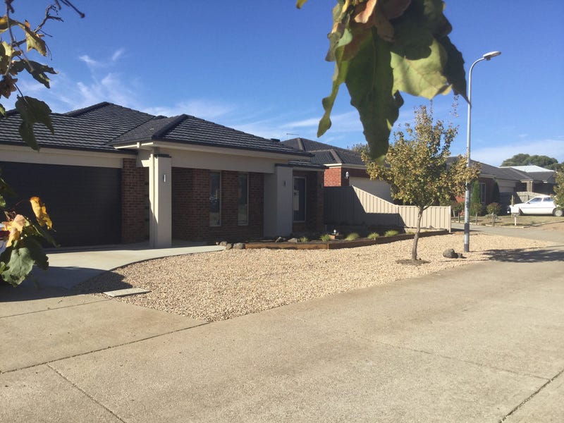 14 Vernon Close, New Gisborne, Vic 3438