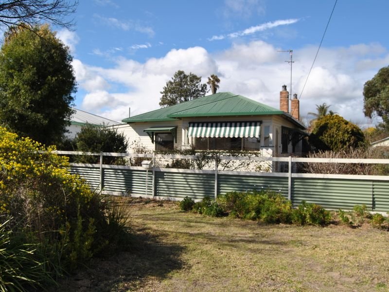37 Chester Street, Inverell, NSW 2360 Property Details