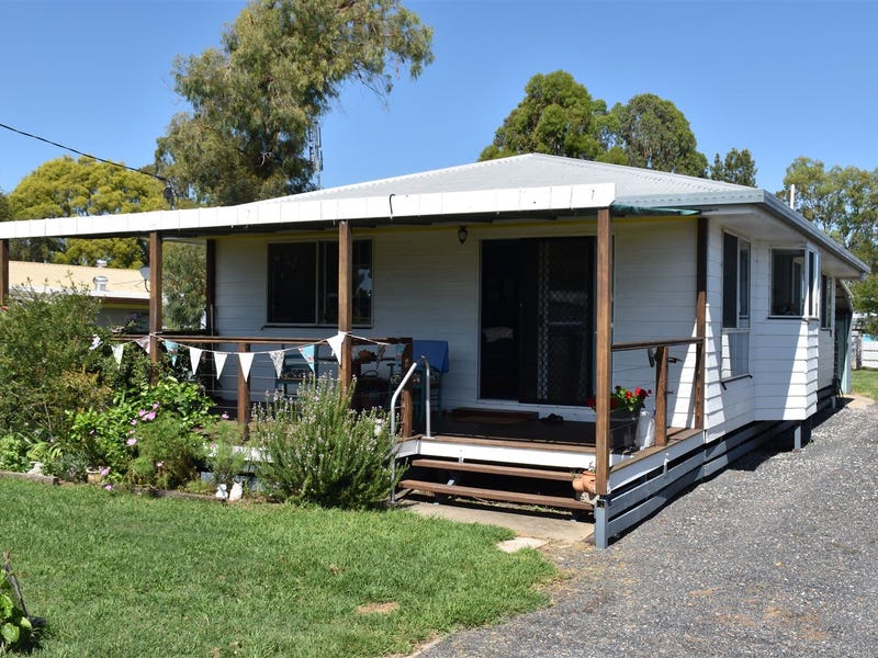 16 Victoria Street, Clifton, QLD 4361