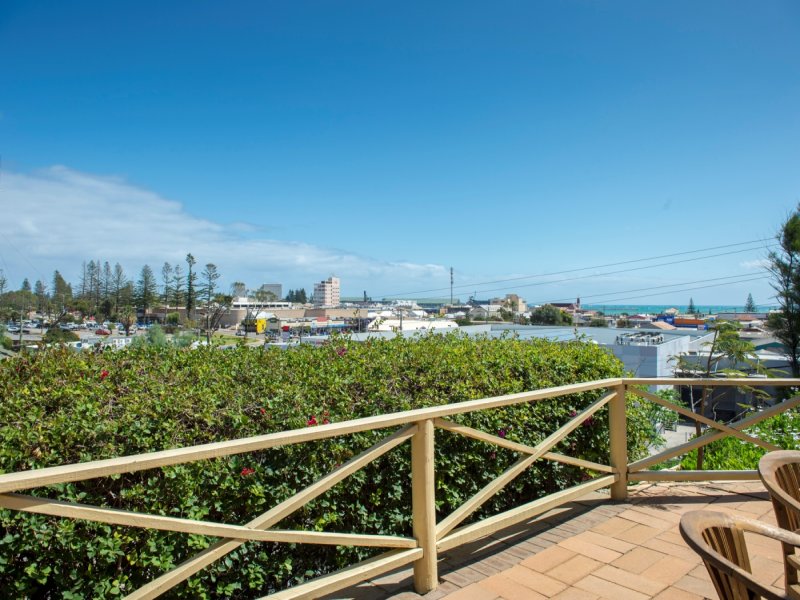 8 Road, Geraldton, WA 6530