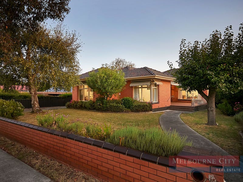 42 Outlook Road, Mount Waverley, VIC 3149