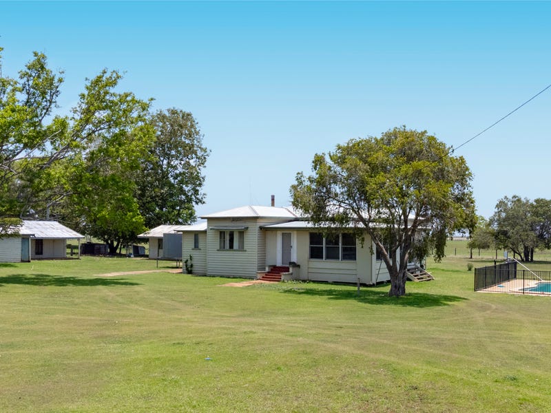 864 Oakey-Pittsworth Road, Aubigny, Qld 4401 - Property Details