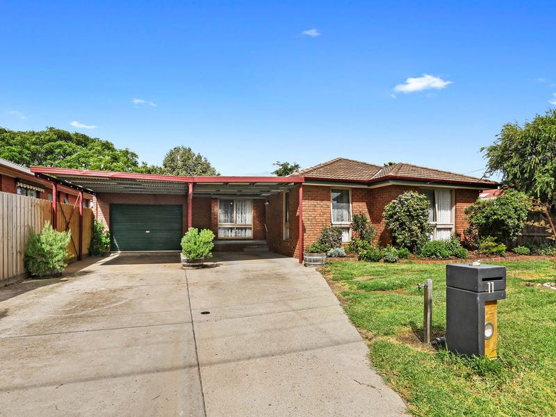 11 Mark Street, Lara, Vic 3212