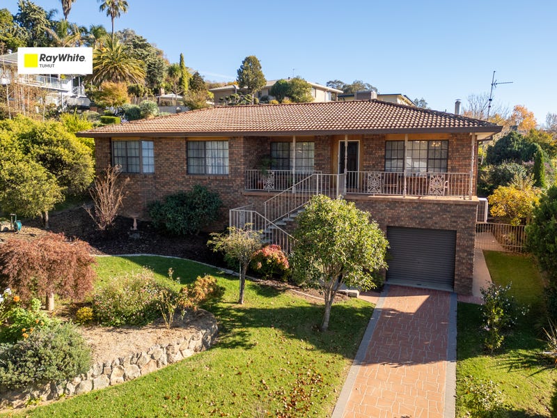 9 Wilkinson Place, Tumut, NSW 2720 House for Sale