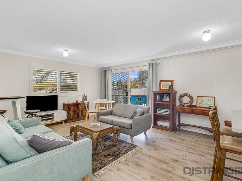 2/18 Garrick Street, Coolangatta, Qld 4225 Property Details