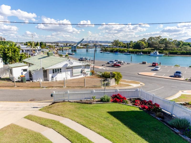 4 Oaka Lane, Gladstone Central, QLD 4680