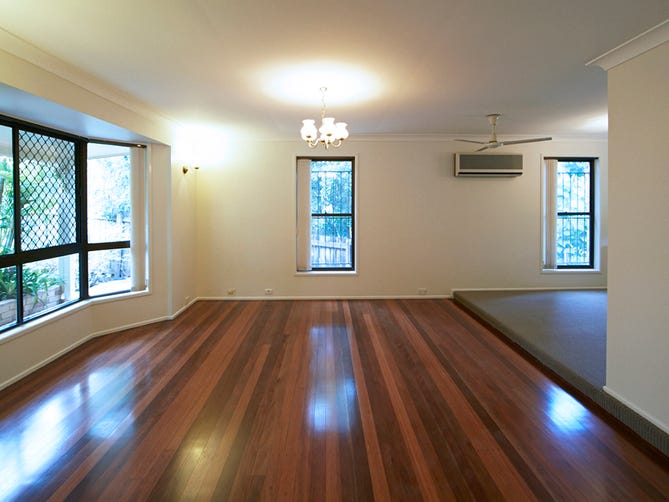 3 Olivia Drive, Carina Heights, Qld 4152