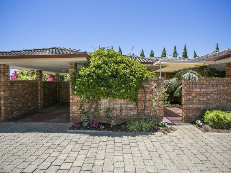 4/121 Hayes Avenue, Yokine, WA 6060 Property Details