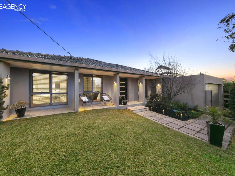 14 Gleneagles Avenue, Mornington, Vic 3931 Property Details