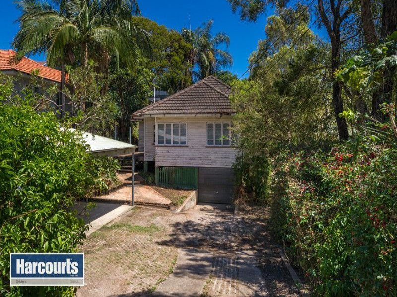 138 Gracemere Street, Grange, Qld 4051 Property Details