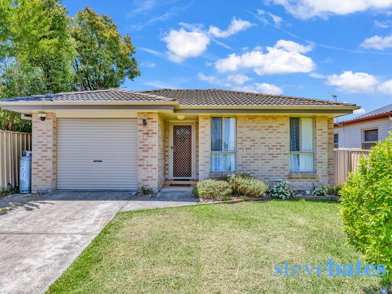35 Cres, Raymond Terrace, NSW 2324