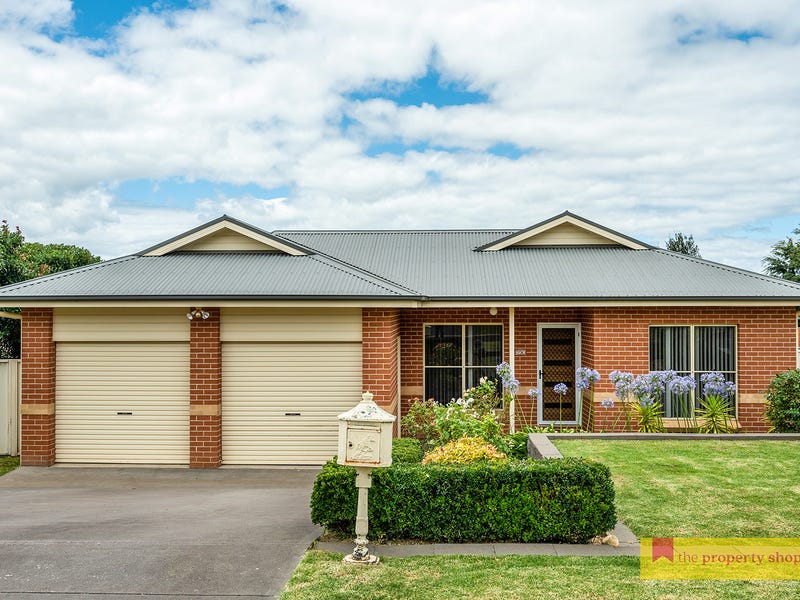 79 White Circle, Mudgee, NSW 2850 Property Details