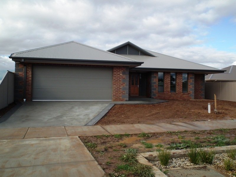 4 Curtis Court, Nagambie, Vic 3608 Property Details