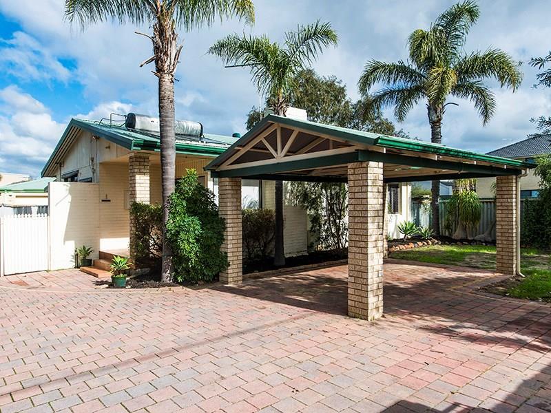 126 Ravenswood Drive, Nollamara, WA 6061 Property Details