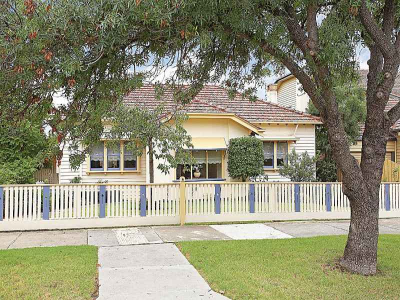 60 Roberts Street, Essendon, Vic 3040 Property Details