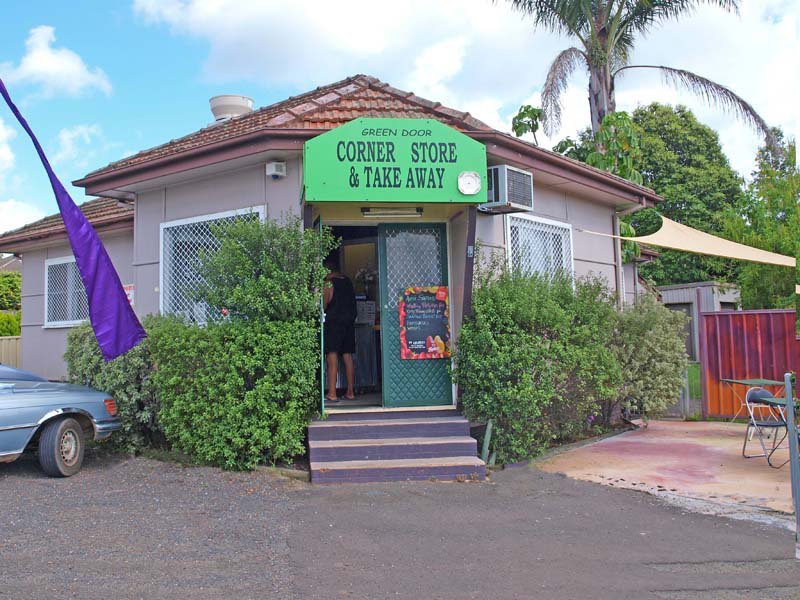 13 Cambewarra Road, Bomaderry, NSW 2541