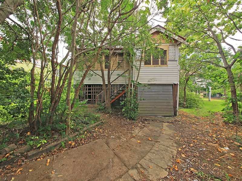 58 Maynard Street, Woolloongabba, Qld 4102