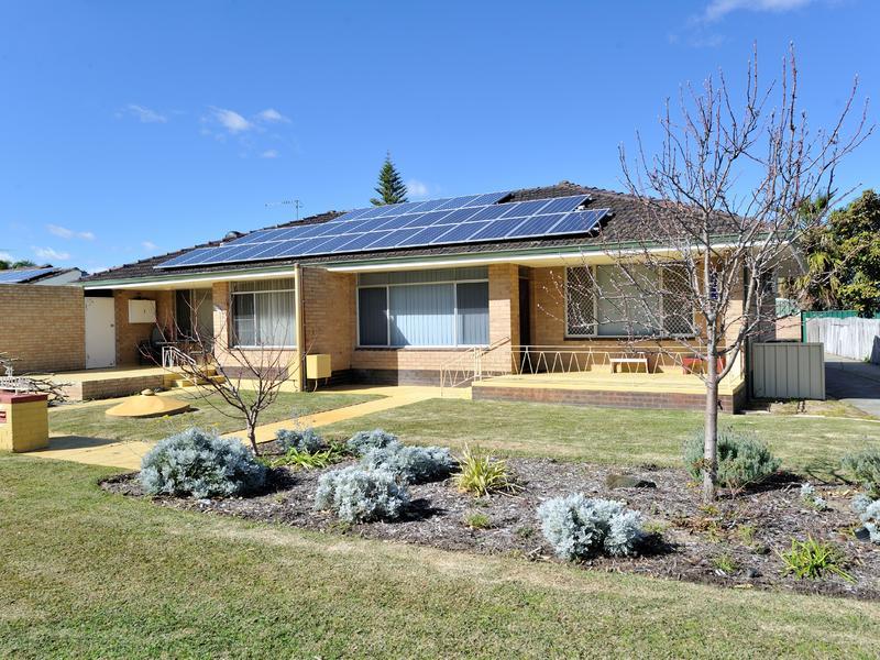 2/41 Thorpe Street, Rockingham, WA 6168