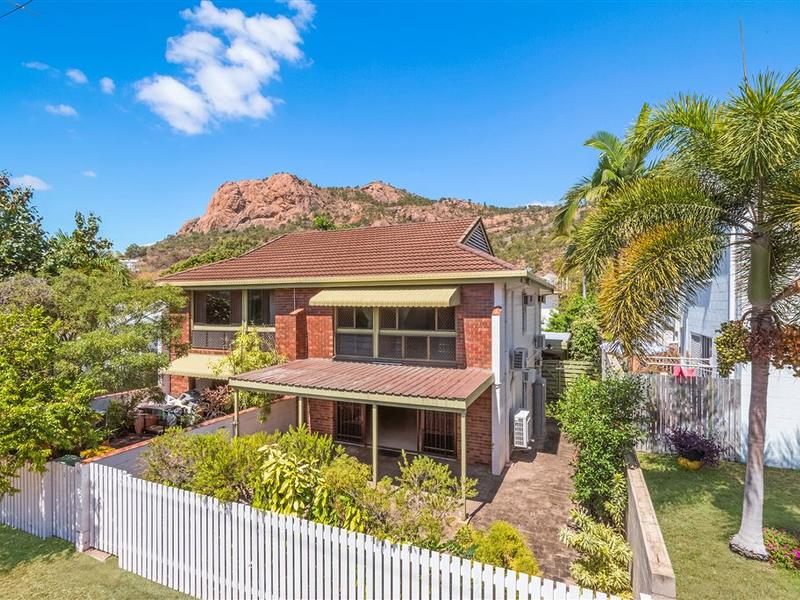 1/74 Paxton Street, North Ward, QLD 4810