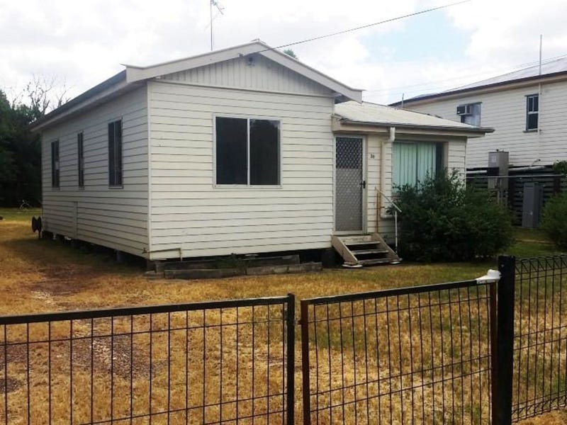 36 Charles Street, Dalby, QLD 4405