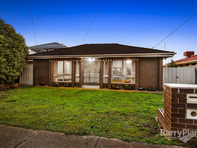 35 Windsor Cres, Bundoora, VIC 3083 - realestate.com.au