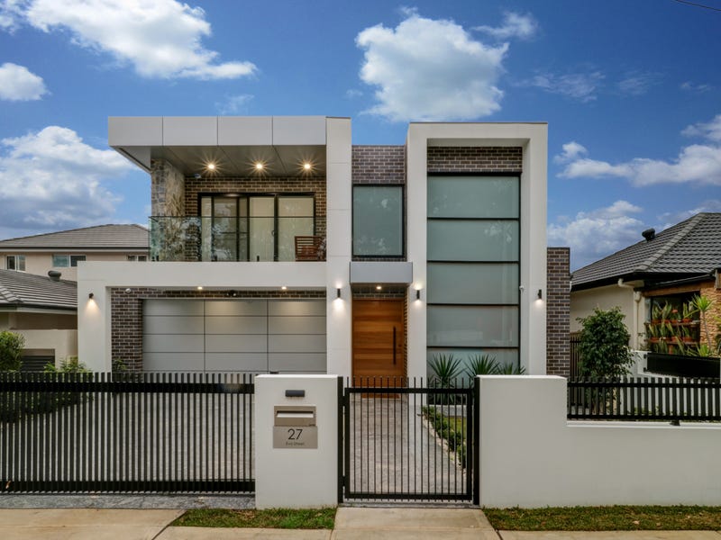 27 Eva Street, Roselands, NSW 2196