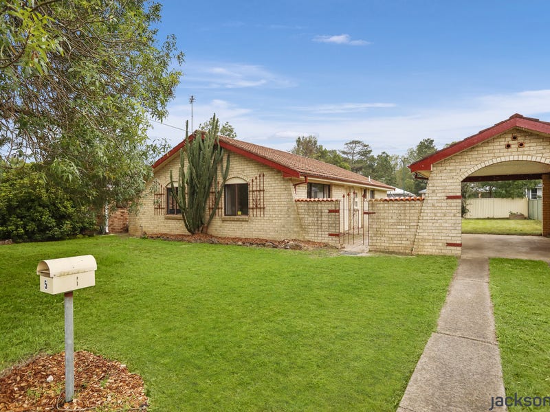 5 Merrett Drive, Moss Vale, NSW 2577