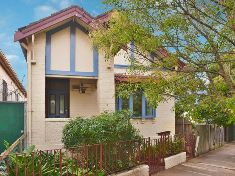 16 Gordon Crescent, Stanmore, NSW 2048 Property Details