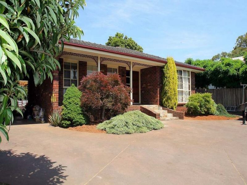 529 Monbulk Silvan Road, Monbulk, Vic 3793 Property Details