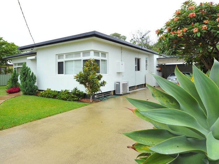 12 Gundagai Street, Coffs Harbour, NSW 2450